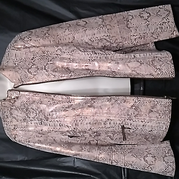 JACKET REVERSIBLE SNAKESKIN PRINT - Picture 6 of 12